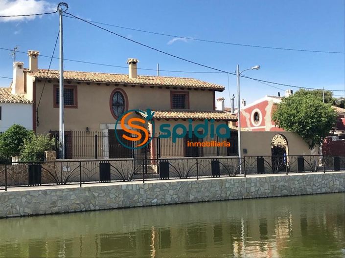 Image No.1-Villa de 6 chambres à vendre à Lorca