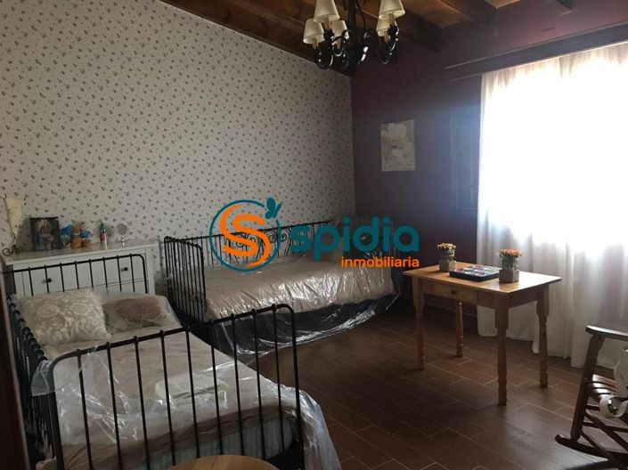 Image No.11-6 Bed Villa for sale