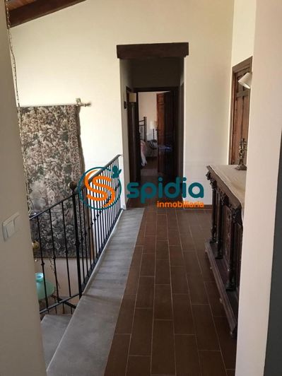 Image No.28-6 Bed Villa for sale