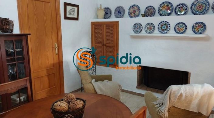 Image No.21-3 Bed Country House for sale