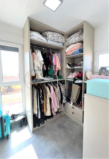 Image No.15-4 Bed Chalet for sale