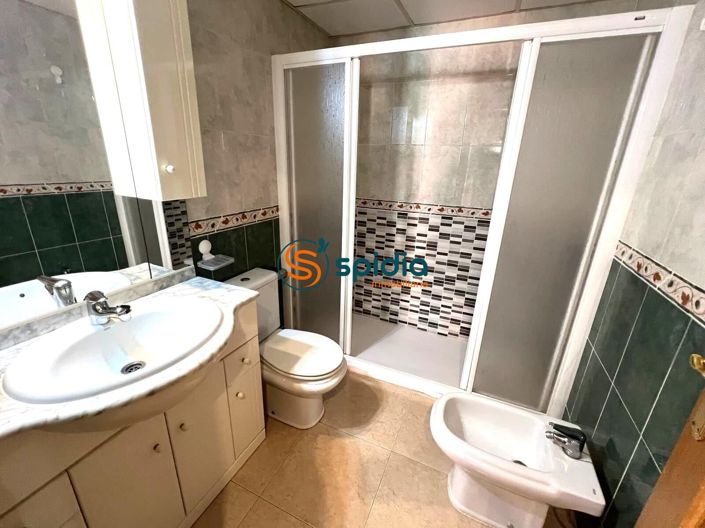 Image No.4-3 Bed Flat for sale