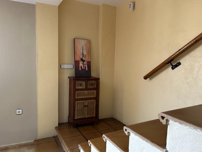 Image No.31-4 Bed Chalet for sale