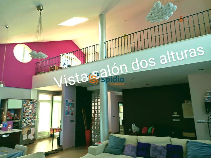 Image No.8-3 Bed Country House for sale