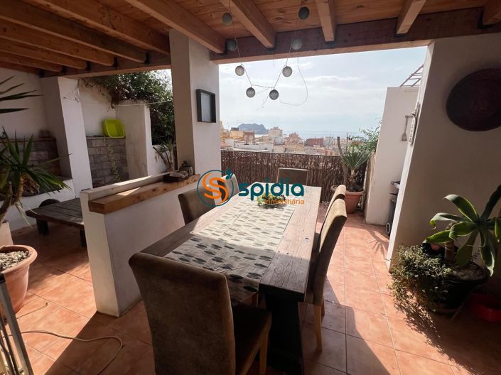 Image No.1-3 Bed Property for sale