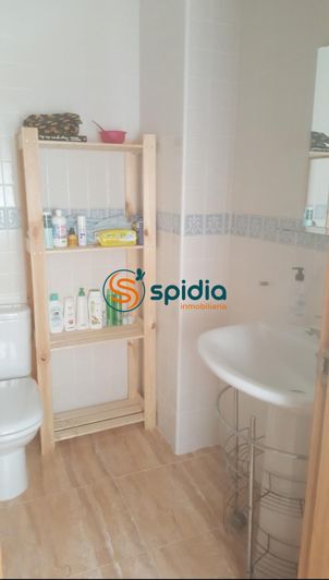 Image No.19-3 Bed Flat for sale