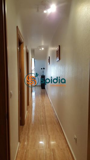 Image No.26-3 Bed Flat for sale