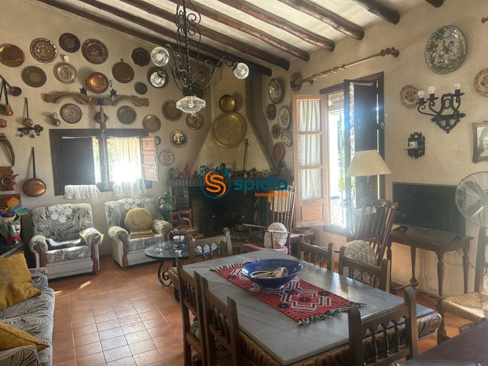 Image No.50-3 Bed Country House for sale