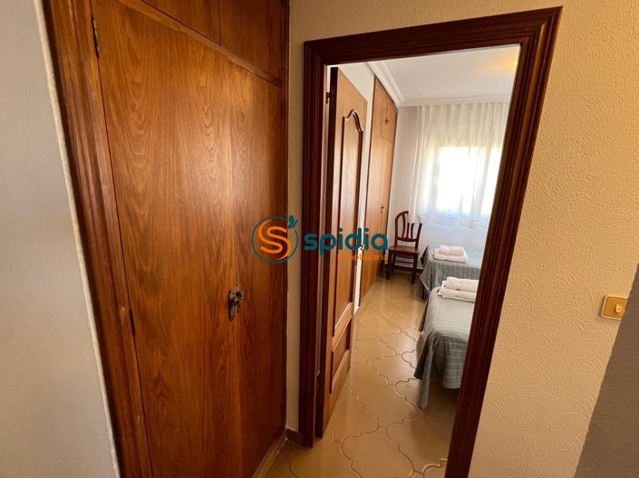 Image No.18-4 Bed Flat for sale