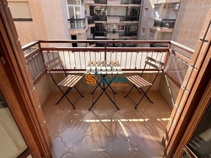 Image No.3-4 Bed Flat for sale