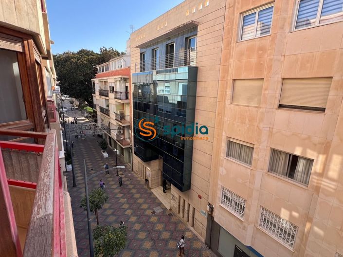 Image No.30-4 Bed Flat for sale