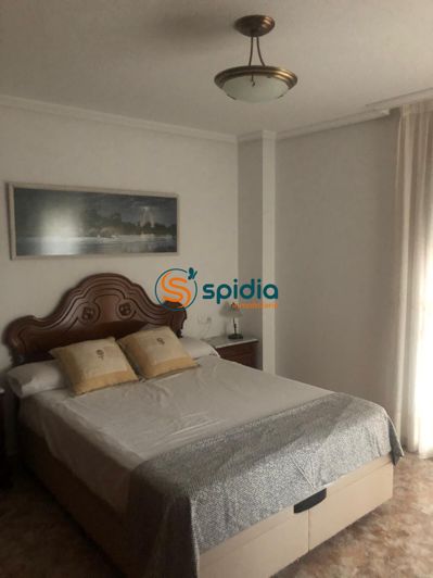 Image No.10-3 Bed Flat for sale