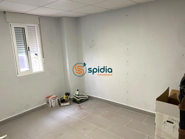 Image No.26-4 Bed Property for sale