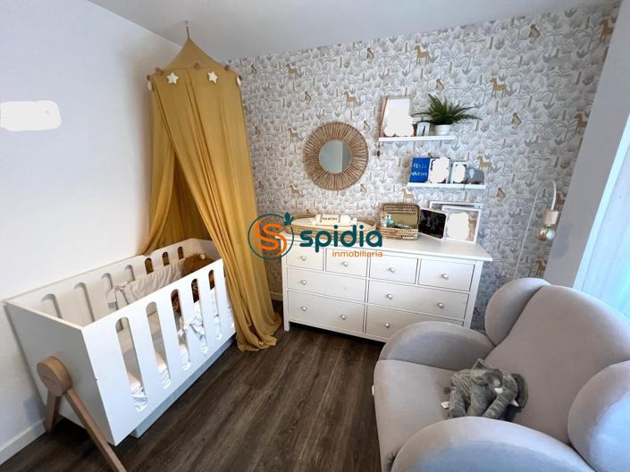 Image No.10-4 Bed Property for sale