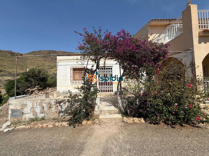 Image No.1-3 Bed Country House for sale