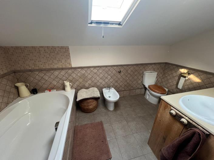 Image No.51-5 Bed Villa for sale