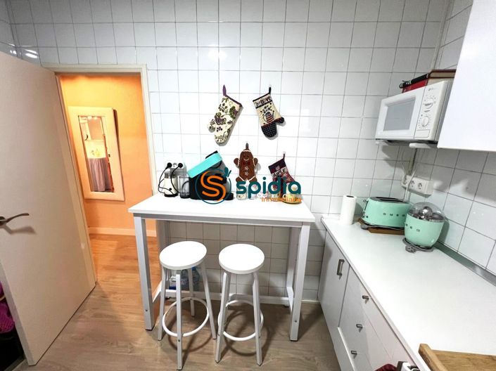 Image No.17-3 Bed Flat for sale