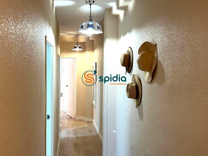 Image No.30-3 Bed Flat for sale