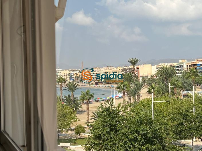 Image No.34-3 Bed Flat for sale