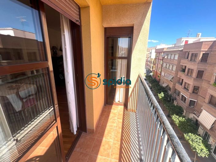 Image No.20-3 Bed Flat for sale