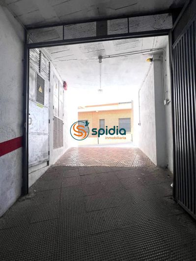 Image No.33-3 Bed Flat for sale