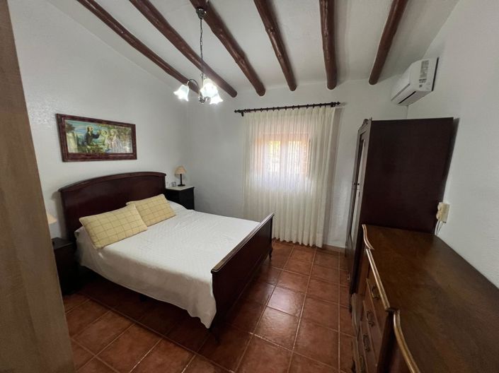 Image No.29-3 Bed Country House for sale