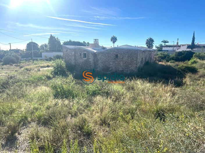 Image No.20-3 Bed Country House for sale