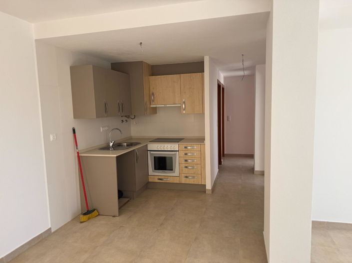 Image No.16-2 Bed Apartment for sale