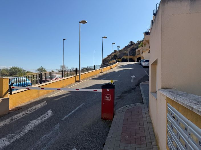 Image No.22-2 Bed Apartment for sale