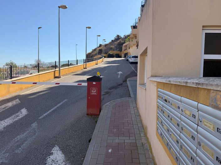 Image No.23-2 Bed Apartment for sale