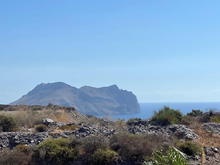 Image No.24-2 Bed Apartment for sale