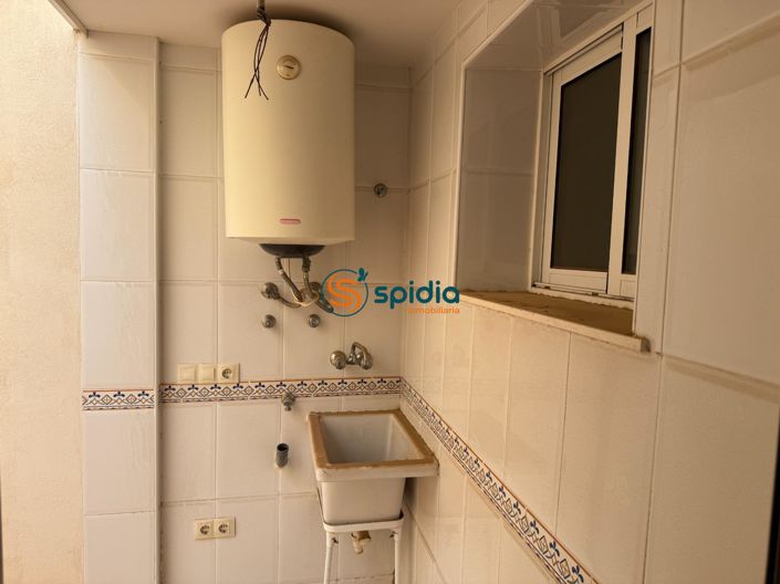 Image No.11-2 Bed Property for sale