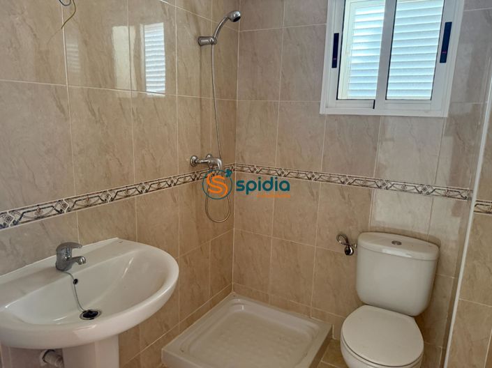 Image No.27-2 Bed Property for sale