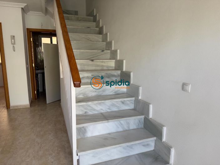 Image No.32-2 Bed Property for sale