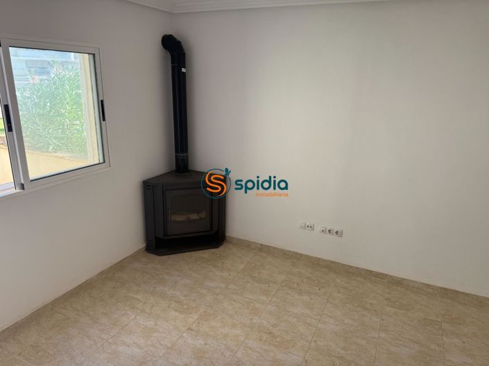 Image No.35-2 Bed Property for sale