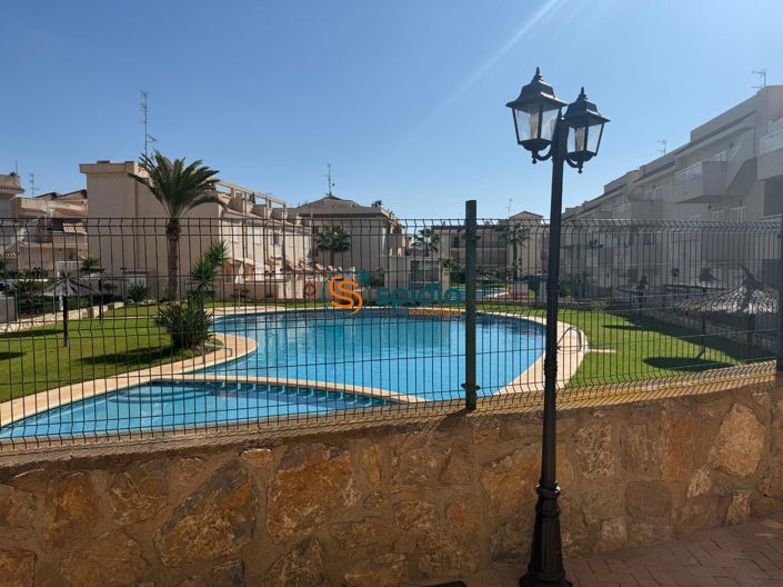 Image No.43-2 Bed Property for sale