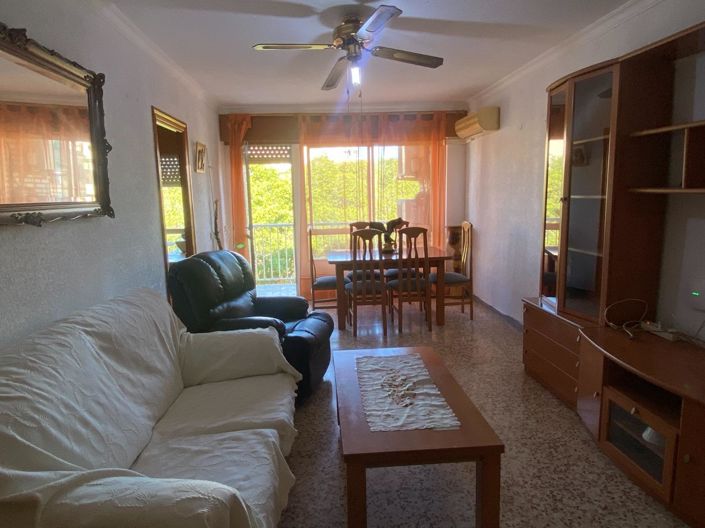 Image No.7-4 Bed Flat for sale