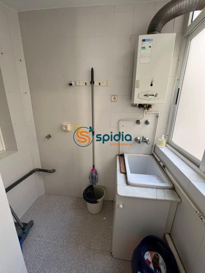 Image No.15-4 Bed Flat for sale