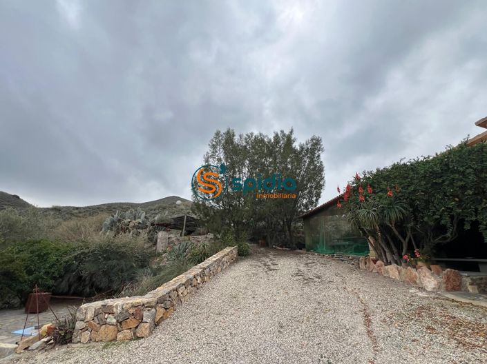 Image No.46-4 Bed Country House for sale