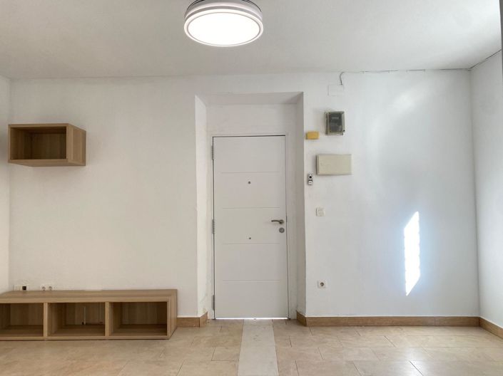 Image No.28-3 Bed House for sale