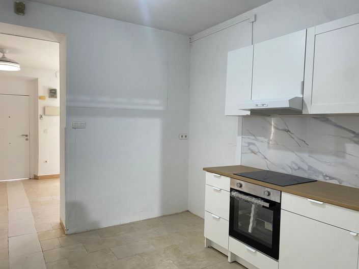 Image No.31-3 Bed House for sale