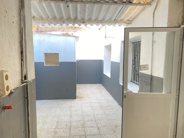 Image No.32-3 Bed House for sale