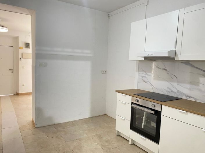 Image No.37-3 Bed House for sale