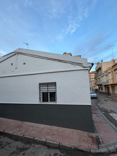 Image No.4-3 Bed House for sale