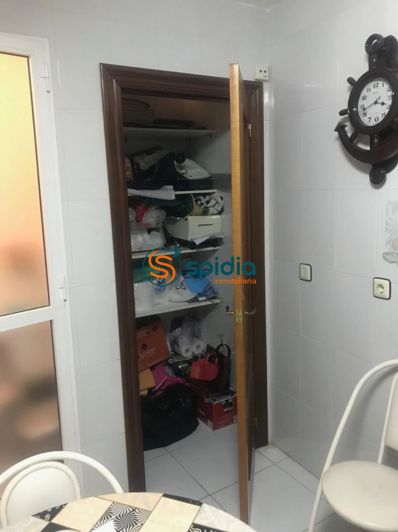 Image No.16-3 Bed Flat for sale