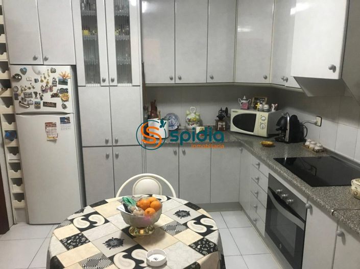 Image No.3-3 Bed Flat for sale