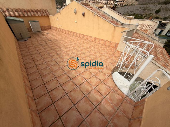 Image No.23-2 Bed Apartment for sale