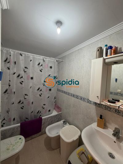 Image No.10-3 Bed Flat for sale