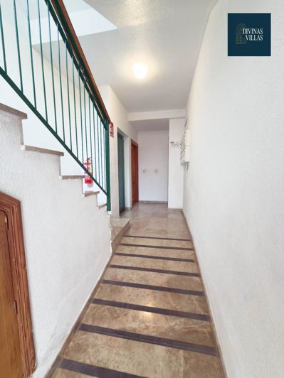 Image No.38-4 Bed Flat for sale