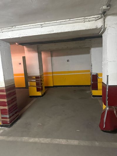 Image No.47-4 Bed Flat for sale